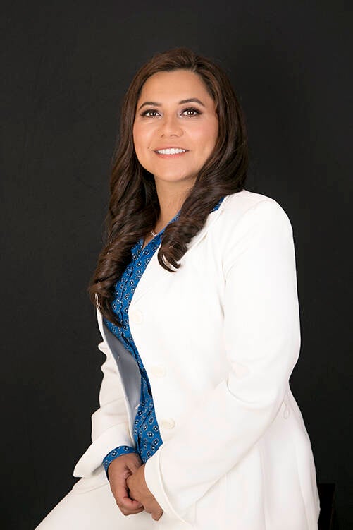Dr Johana Carolina Marisol Vega Leonel